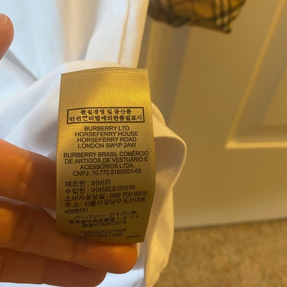 NWOT Authentic Burberry 3/4 length shirt - Picture 4 of 7